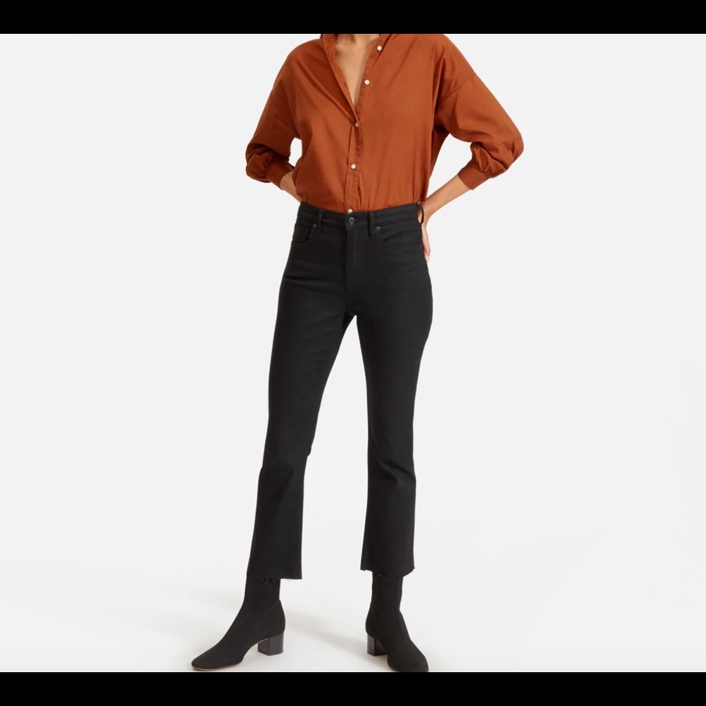 Everlane - The Kick Crop Jean in Black